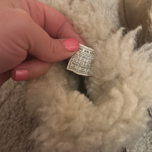 Ugg Boots c12 - Picture 7 of 7